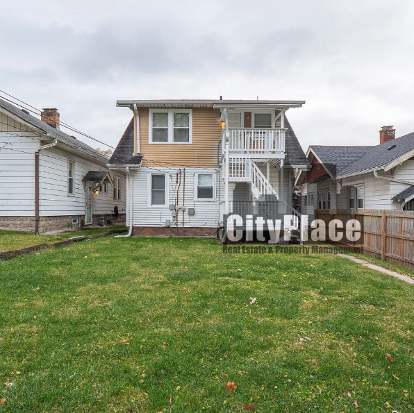 1026 W 35th St - Photo 6 of 6