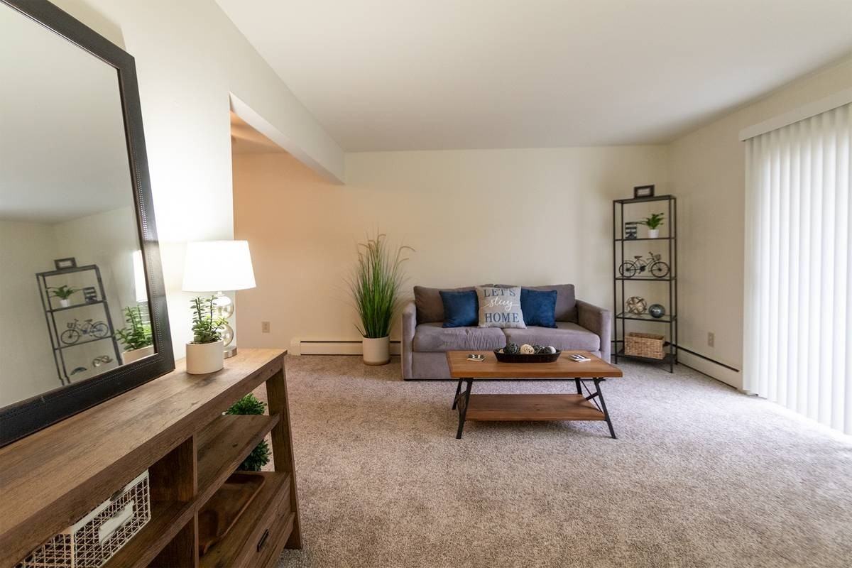 3751 Midvale Ave #11 - Photo 2 of 10