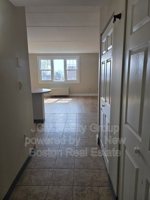 80 Sagamore St - Photo 4 of 14