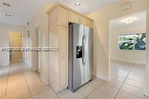 2632 Northeast 30th Street - Photo 2 of 17