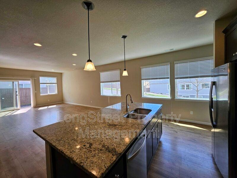 16992 Nw Tristan St - Photo 6 of 45