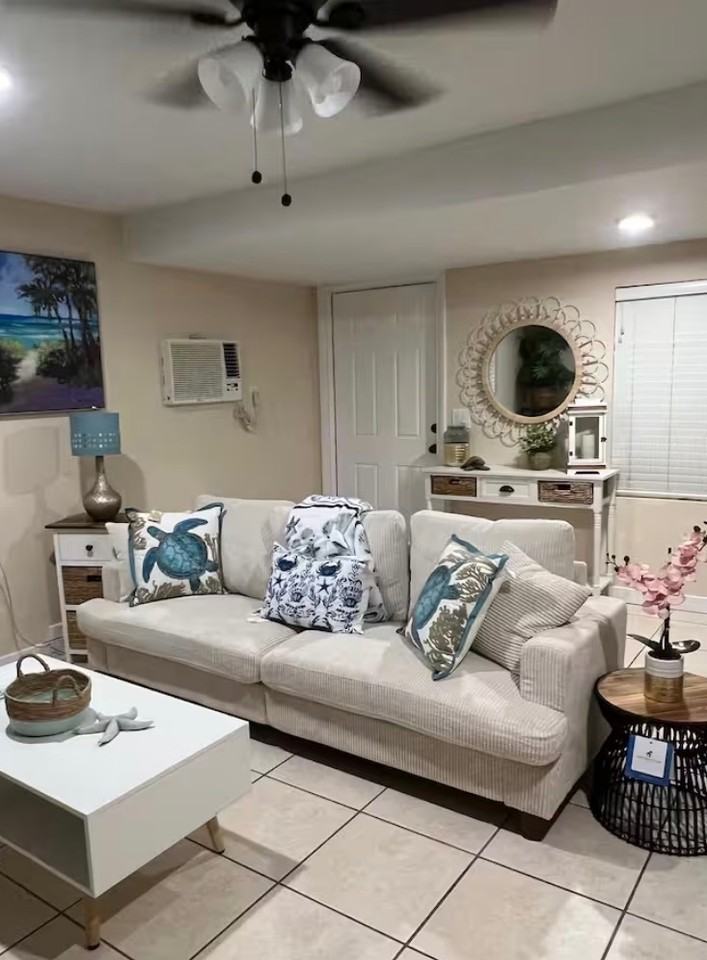 870 S Mccall Rd #4 - Photo 3 of 8