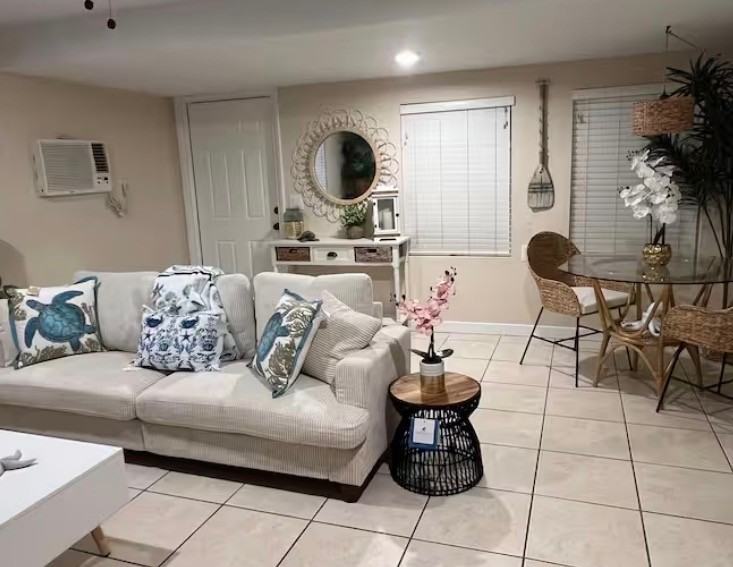 870 S Mccall Rd #4 - Photo 4 of 8