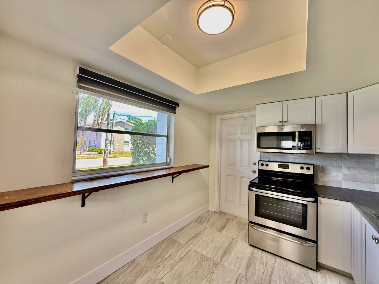 3460 32nd Ave N #101B - Photo 7 of 16