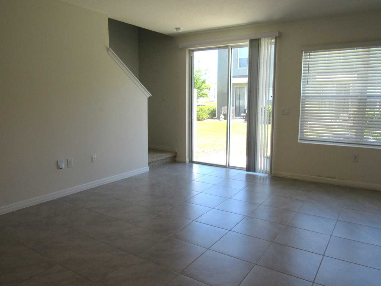 3 Bella Lago Cir - Photo 3 of 18