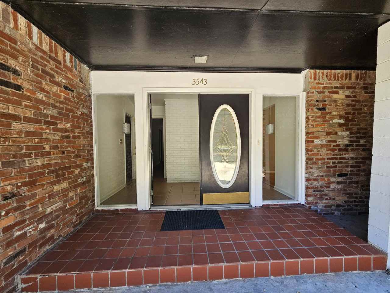 3543 Cloudland Dr - Photo 2 of 17