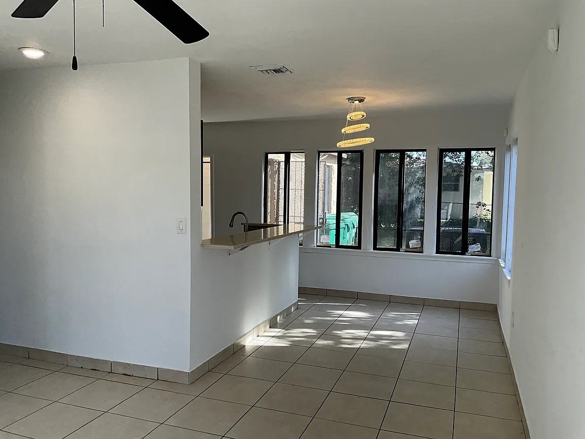 1730 Nw 51st St - Photo 2 of 10