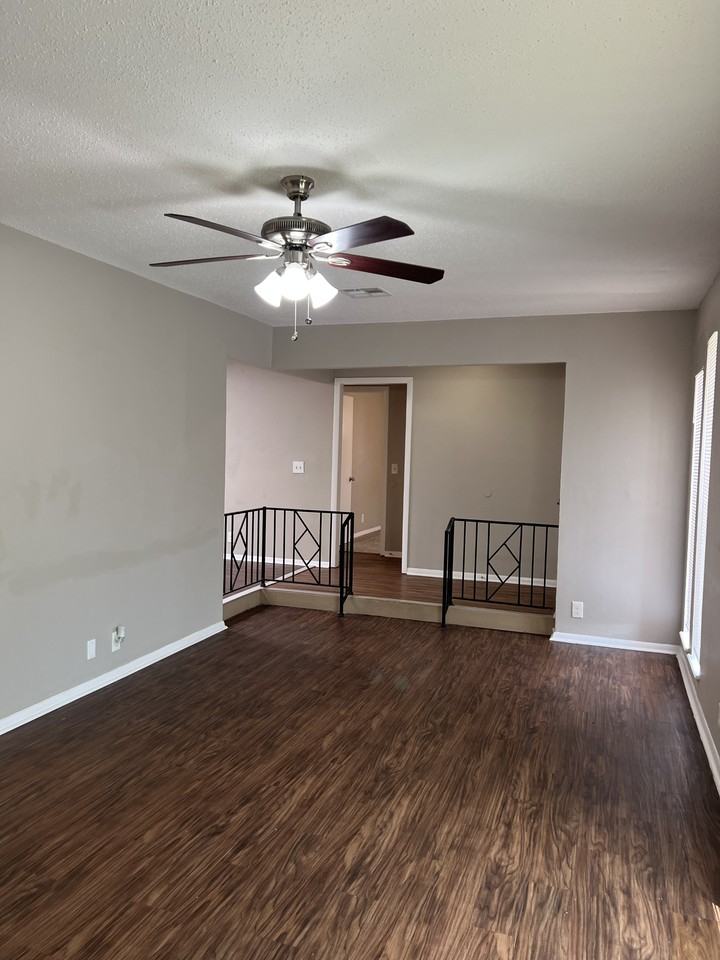 2529 Nw 116th St - Photo 3 of 20