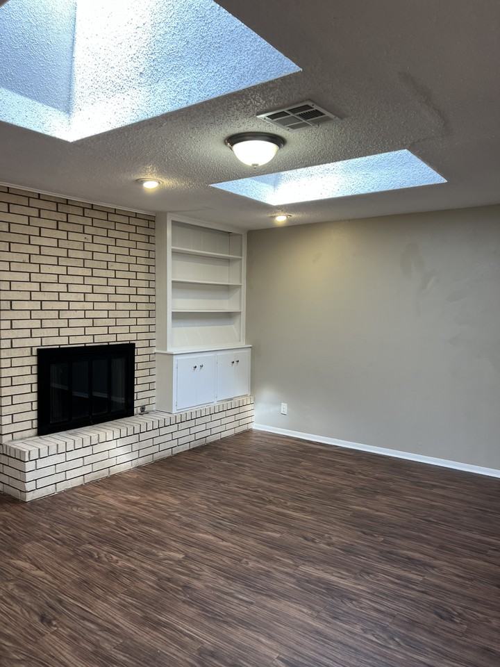 2529 Nw 116th St - Photo 6 of 20