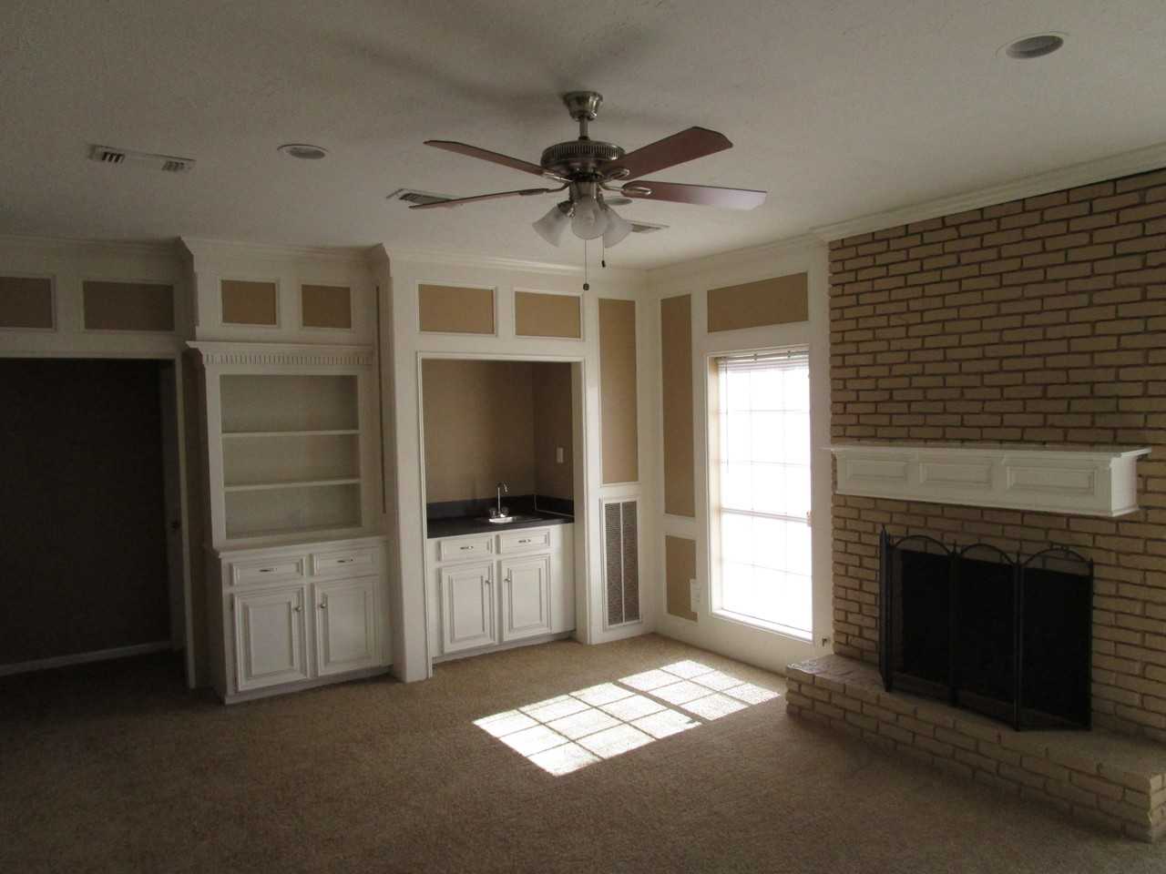 14734 Treborway Dr - Photo 3 of 13