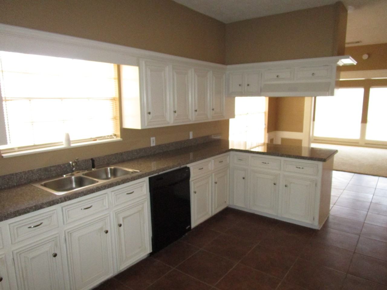 14734 Treborway Dr - Photo 6 of 13