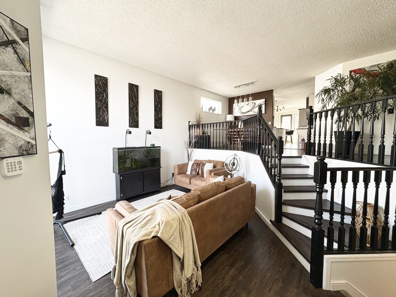 121 Lilac Dr - Photo 5 of 28