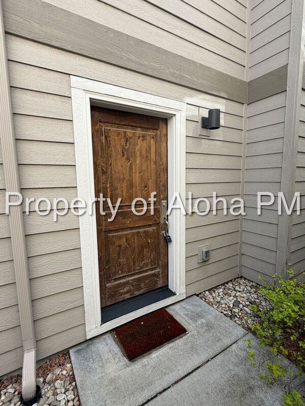 2138 S Myers Pl - Photo 2 of 23