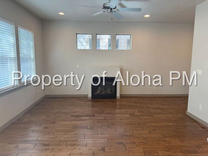 2138 S Myers Pl - Photo 5 of 23