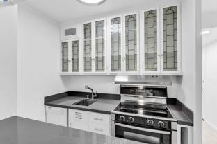 1260 Clay St - Photo 1 of 1