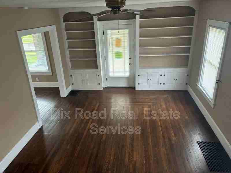 504 Highland St - Photo 6 of 25