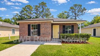 4365 Melissa Ct W - Photo 1 of 1