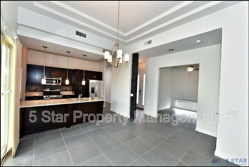 5973 Cartagena Cir - Photo 4 of 48