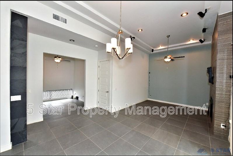 5973 Cartagena Cir - Photo 5 of 48