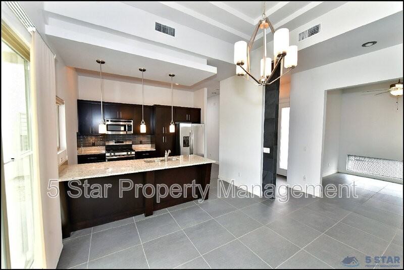 5973 Cartagena Cir - Photo 6 of 48