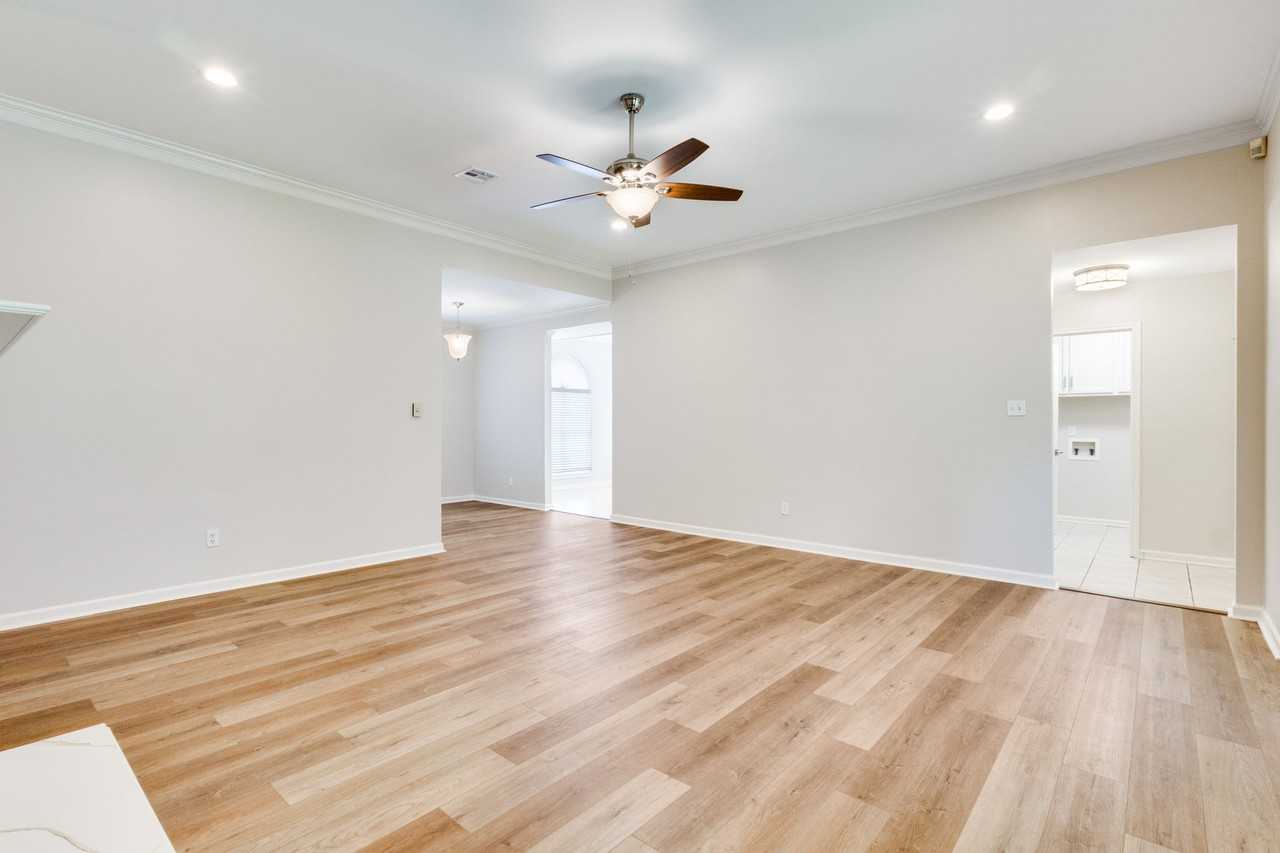 201 Pomerol Pl #NA - Photo 4 of 25