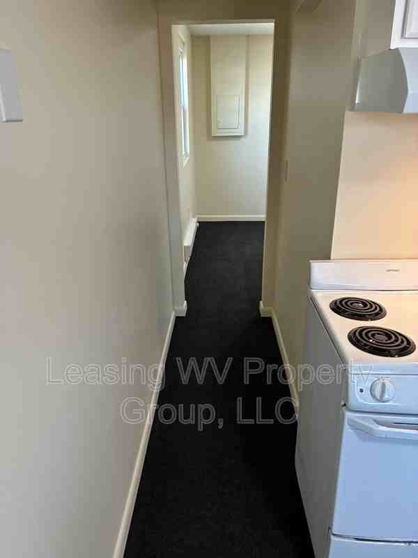 401 Main Ave #1 - Photo 3 of 10