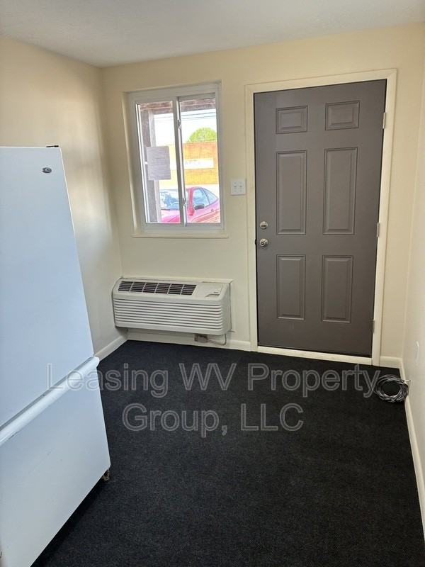 401 Main Ave #1 - Photo 4 of 10