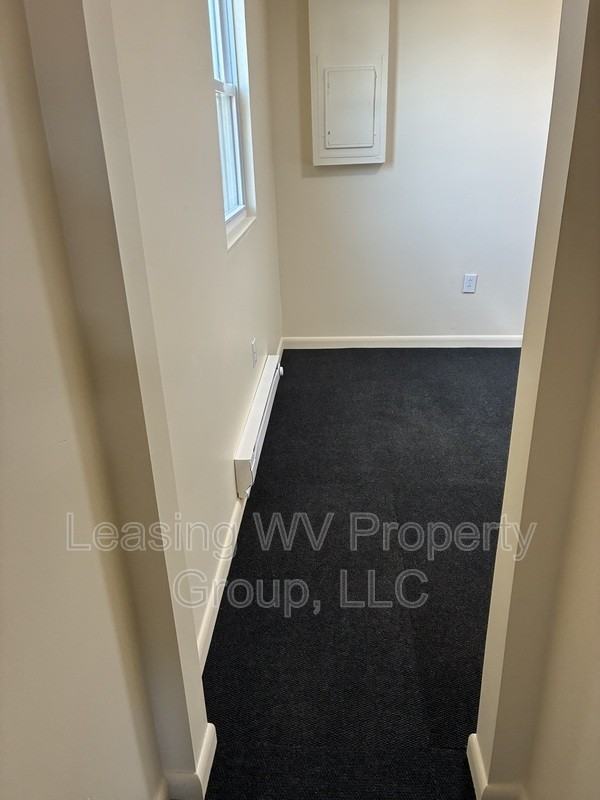 401 Main Ave #1 - Photo 5 of 10