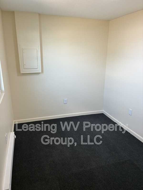 401 Main Ave #1 - Photo 6 of 10