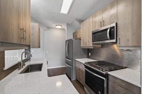 862 Coon Rapids Blvd Nw #NA - Photo 3 of 18