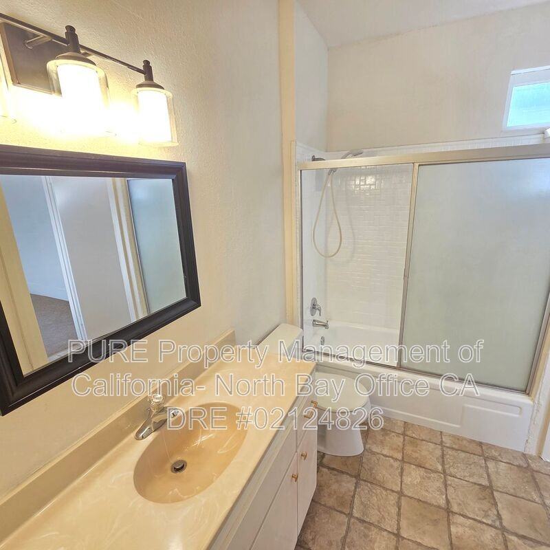 311 8th St - Photo 3 of 18