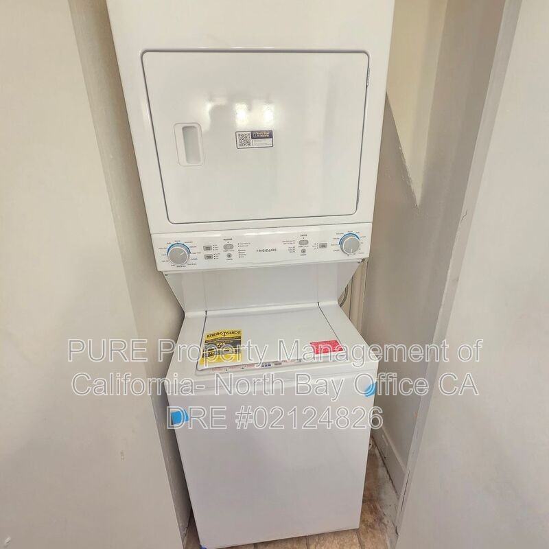 311 8th St - Photo 7 of 18