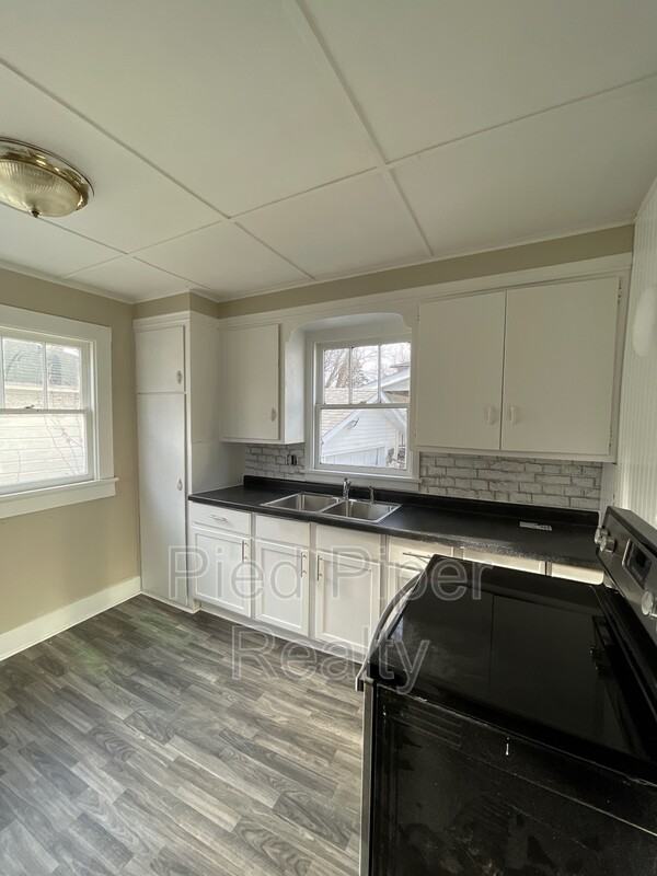 1254 S Chicago Ave - Photo 6 of 21