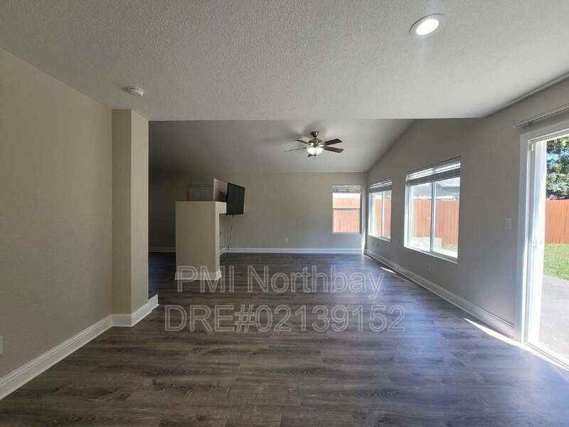 239 Brookside Dr - Photo 7 of 24