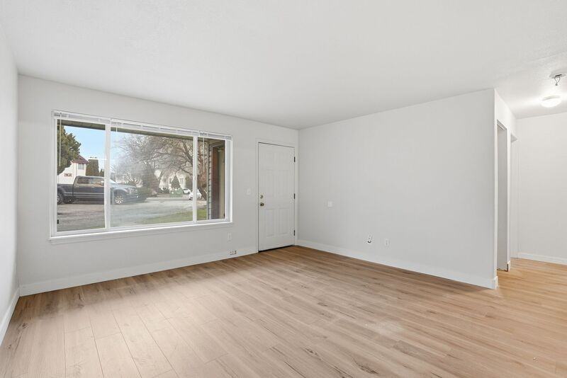 3446 W Lilac Ct #C - Photo 7 of 28