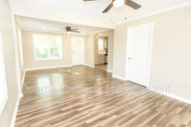 85 West St - Photo 3 of 17