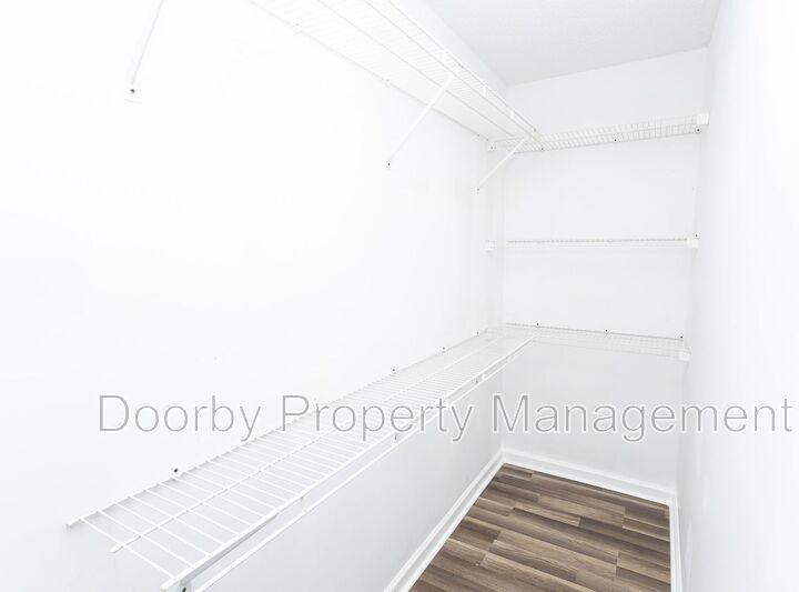 85 West St - Photo 7 of 17