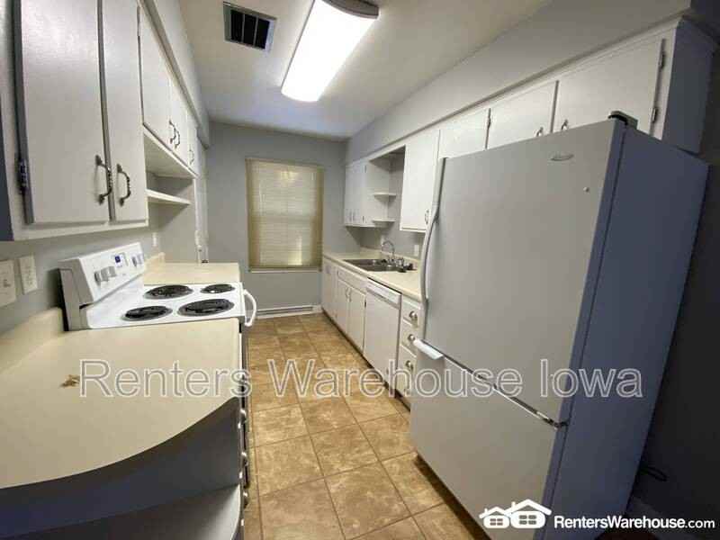 1417 Cummins Pkwy - Photo 7 of 19