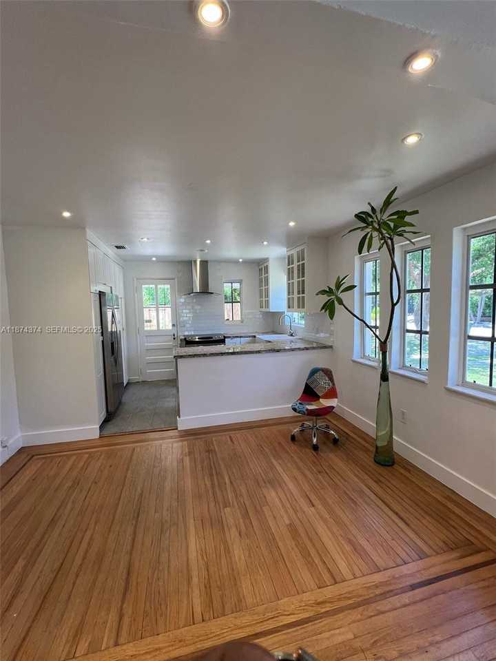 668 Northeast 72nd Terrace - Photo 2 of 33