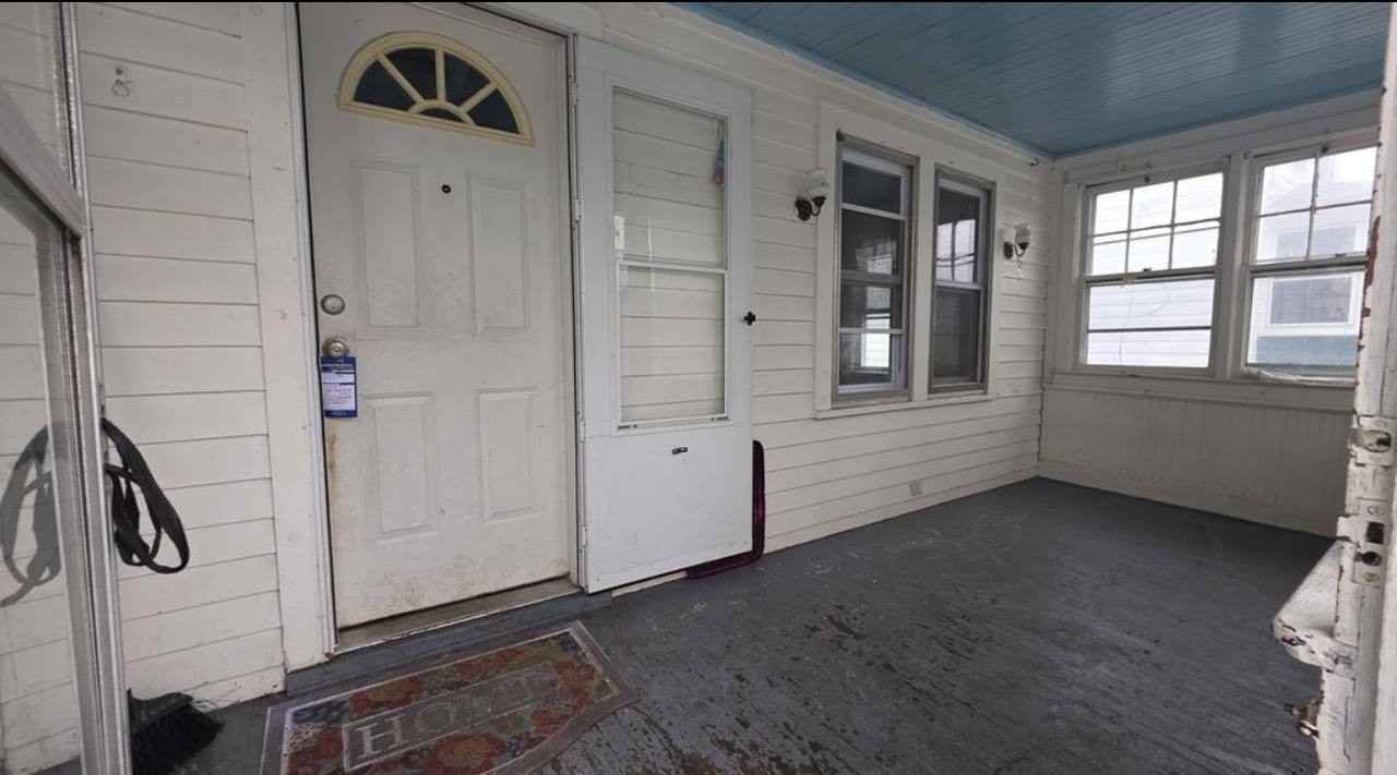 5 E Stone St - Photo 2 of 10