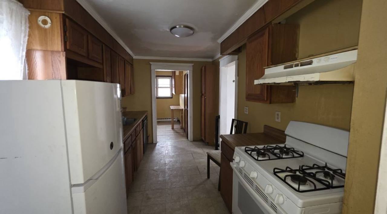 5 E Stone St - Photo 3 of 10