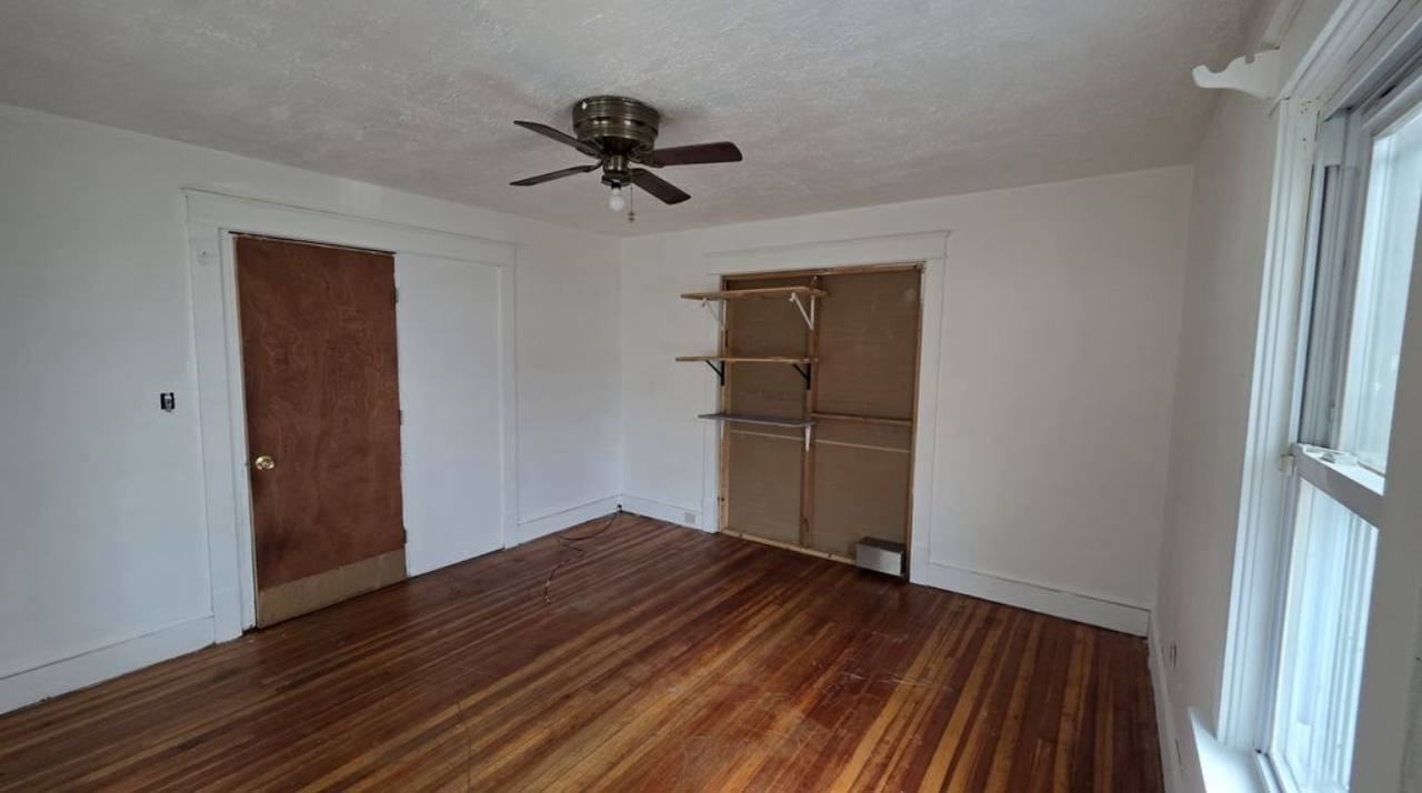 5 E Stone St - Photo 7 of 10