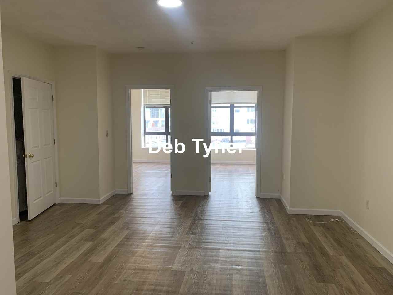 Essex St #83 - Photo 3 of 7