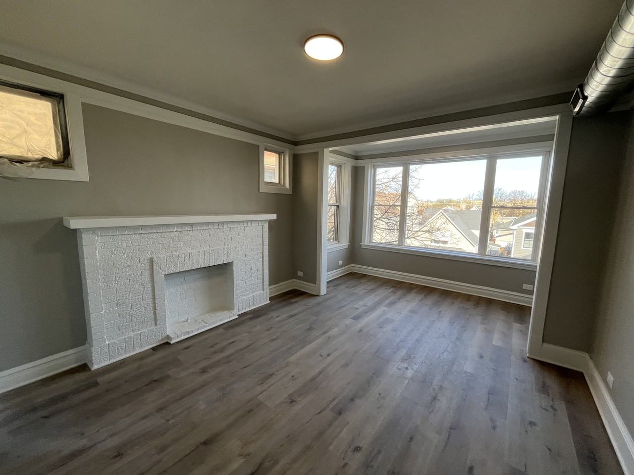 4050 N Richmond St #2 - Photo 5 of 19