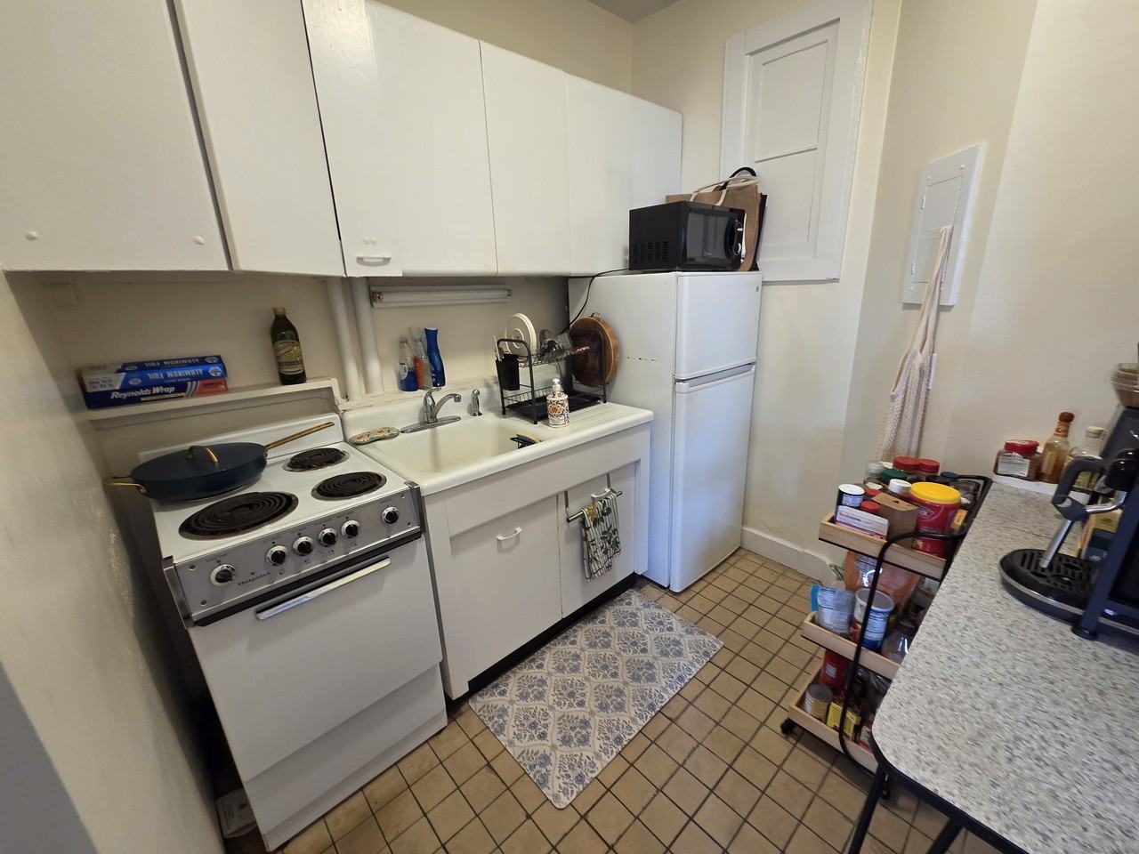 Commonwealth Ave #7 - Photo 2 of 7