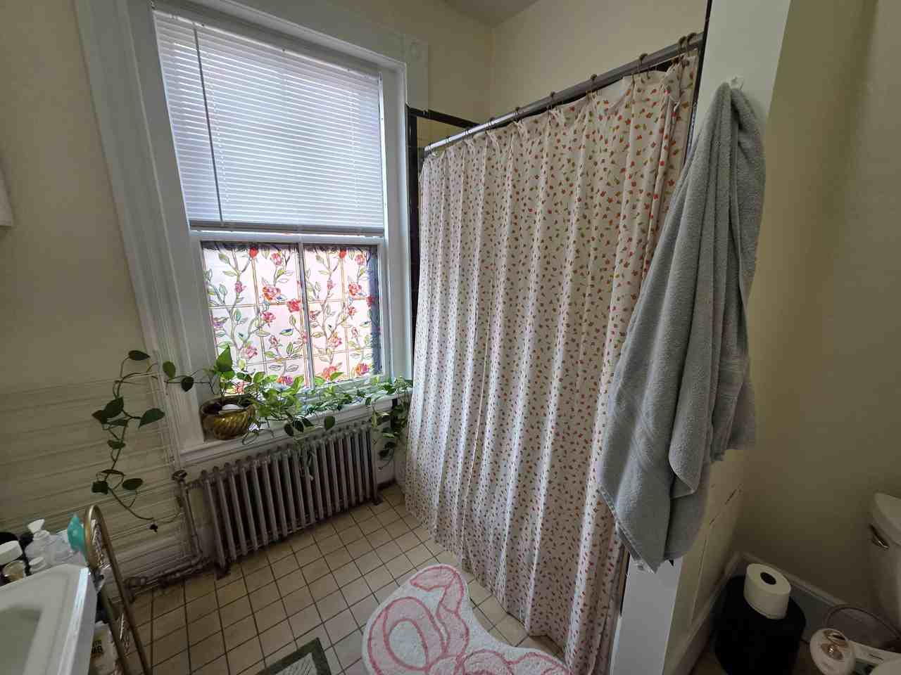 Commonwealth Ave #7 - Photo 3 of 7