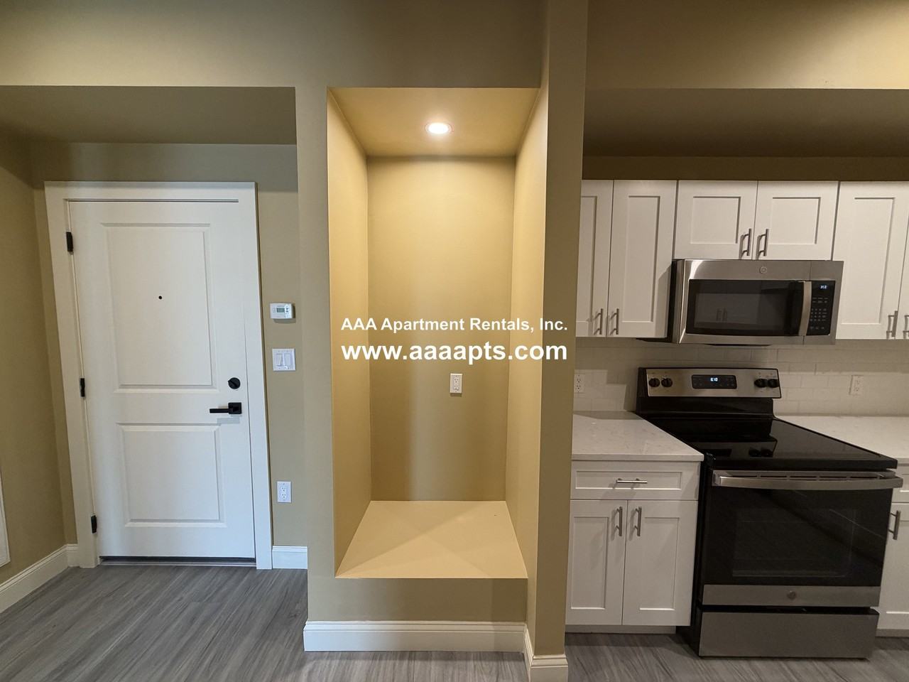 Washington Ave #17 - Photo 5 of 18