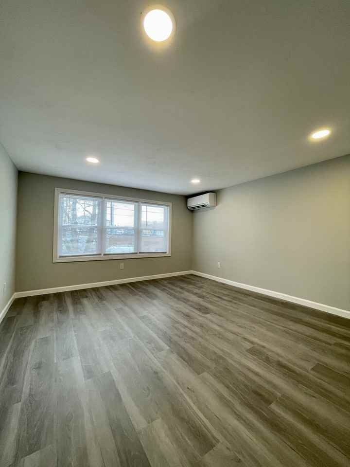 Waite St #2 - Photo 5 of 9