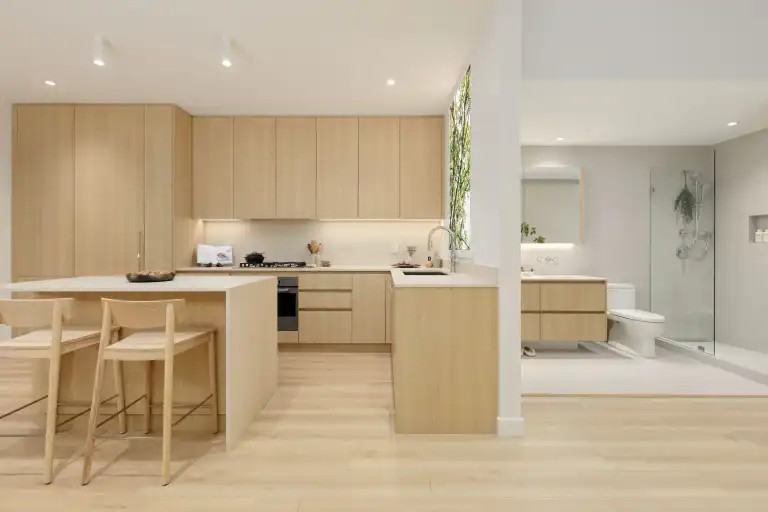 2405 North Grandview Highway - Photo 2 of 17