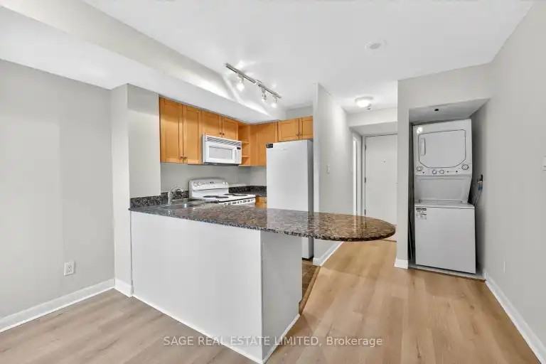 323 Richmond St E #220 - Photo 2 of 7
